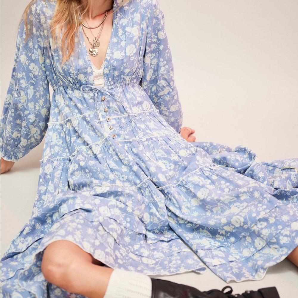 Free People pappiet blue floral midi dress